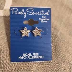 💥SALE💥Purely Sensitive NWT Sparkle Star Stud Earrings
